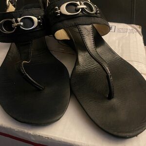 Coach Despina Black Thong Wedge Sandals with Silver Hardware Size 10B